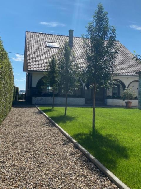 Maashuys Villa Lanaken Eksteriør billede